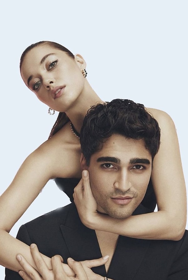 Afra Saraçoğlu Defteri Tamamen Kapandı mı? Mert Ramazan Demir Eski Evinde Başka Bir Kadınla Görüntülendi! 2 afra saracoglu defteri tamamen kapandi mi mert ramazan demir eski evinde baska bir kadinla M8NyyZaS