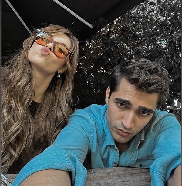 afra saracoglunun beyaz elbise ve tasli yuzugu ardi ardina begenmesi takipcilerin gozunden kacmadi 3 FJBBkRBK