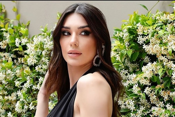 Burcu Kıratlı İlişki Yaşayamayacağı Erkek Profilini Tek Tek Sıraladı: ''Beklentilerim Çok Yüksek!'' 6 burcu kiratli iliski yasayamayacagi erkek profilini tek tek siraladi beklentilerim cok yuksek 5 yMDUzVm1