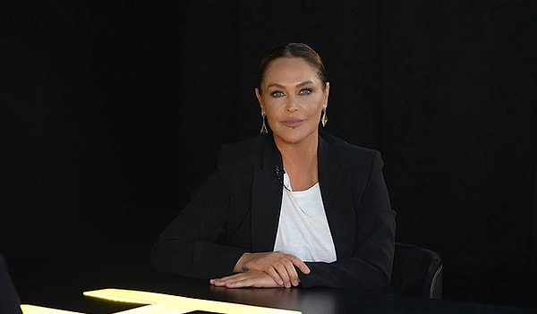 eski esiniz kaya cilingiroglunun dugunune gider miydiniz diye soran muhabire hulya avsar had bildirdi FTi1WUp6