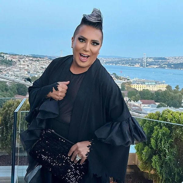 Gizemli Kuyumcu Sevgilisiyle Ülkeyi Terk Etmeye Karar Veren Murat Övüç Hakkında Bomba İddia! 4 gizemli kuyumcu sevgilisiyle ulkeyi terk etmeye karar veren murat ovuc hakkinda bomba iddia 3 HAAQ5nsn