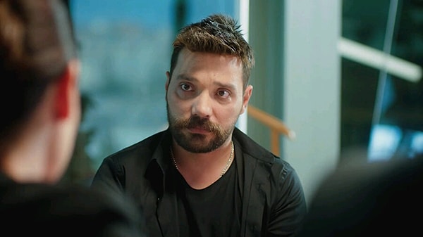 Hislere Tercüman Oldu: Oğuzhan Uğur'dan Bolu'daki Yangın Faciasına Yürek Yakan Analiz 8 hislere tercuman oldu oguzhan ugurdan boludaki yangin faciasina yurek yakan analiz 7 DOvZP3KR
