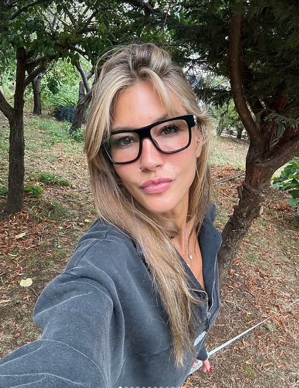 kartalkayadaki otel yanginin ardindan cagla sikelden yurek burkan balkona asilan carsaflar paylasimi 1