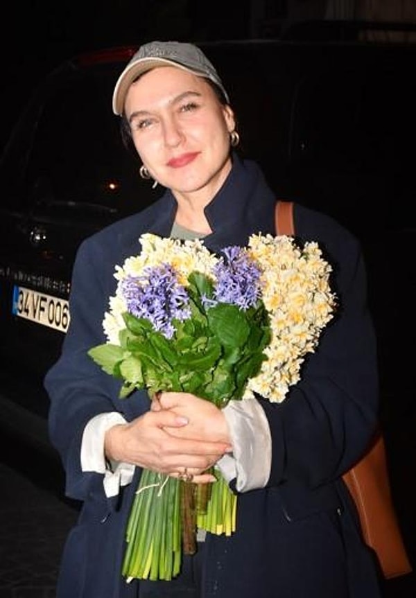 lemanini ozlemis ameliyat oldugunu duyuran sevval sam annecigine kavustu 7 UeRS2Nlb