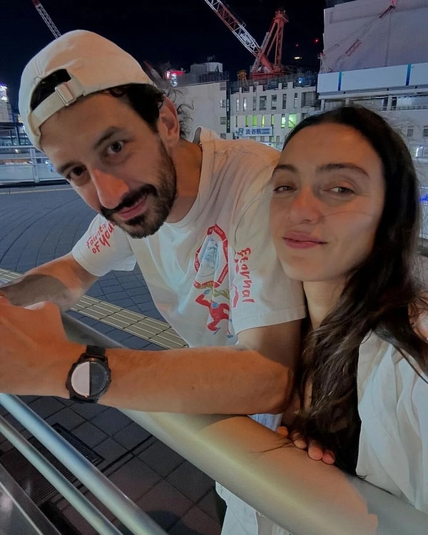 merve dizdar yuzune kus pisleyince esi cihan ayger ile birlikte bu durumu talih kusu rgblZQjK