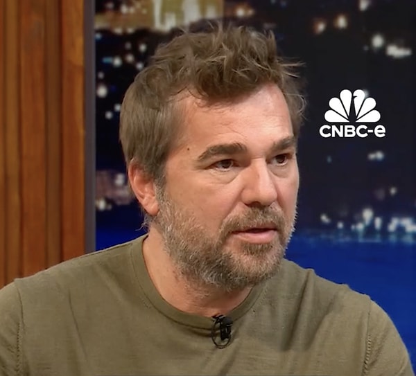 Ne Kadar Parası Olduğunu Bilmeyen Engin Altan Düzyatan'ın Olayı Eşine Pasladığı Anlar Dikkatlerden Kaçmadı! 16 ne kadar parasi oldugunu bilmeyen engin altan duzyatanin olayi esine pasladigi anlar dikkatlerden kacmadi ng5lQfmA