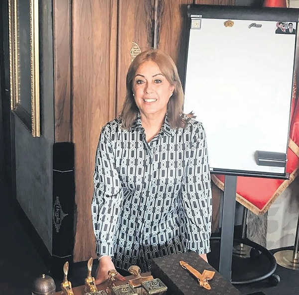 Sabancılar 60 Yıl Önce de Karışmış: İhsan Sabancı Yasak Aşkı Yüzünden Evlatlıktan Reddedilmiş! 14 sabancilar 60 yil once de karismis ihsan sabanci yasak aski yuzunden evlatliktan reddedilmis 13 rvZAzICu