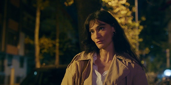 uzun bir suredir amerikada yasiyordu geri donen saadet isil aksoyun kararini ne degistirdi 3 Yi16S3iO