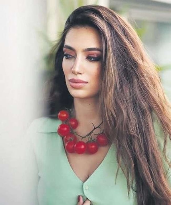20 Şubat'a Damgasını Vuran Magazin Olaylarını Anlatıyoruz! 1 20 subata damgasini vuran magazin olaylarini anlatiyoruz 0