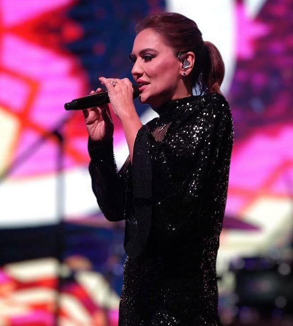 22 Şubat'a Damgasını Vuran Magazin Olaylarını Anlatıyoruz! 5 22 subata damgasini vuran magazin olaylarini anlatiyoruz 4 y5SS2Lfy