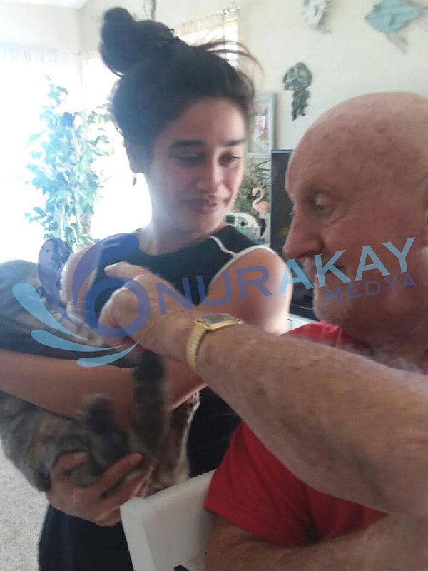 ABD'de Kaçak Olduğu Söylenen Meltem Miraloğlu'nun Kendisinden 48 Yaş Büyük Eşinin Vefat Ettiği İddia Edildi 8 abdde kacak oldugu soylenen meltem miraloglunun kendisinden 48 yas buyuk esinin vefat ettigi iddia aWzVE7wN