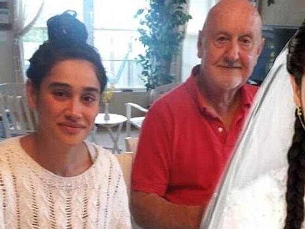 ABD'de Kaçak Olduğu Söylenen Meltem Miraloğlu'nun Kendisinden 48 Yaş Büyük Eşinin Vefat Ettiği İddia Edildi 2 abdde kacak oldugu soylenen meltem miraloglunun kendisinden 48 yas buyuk esinin vefat ettigi iddia gRlhchNY