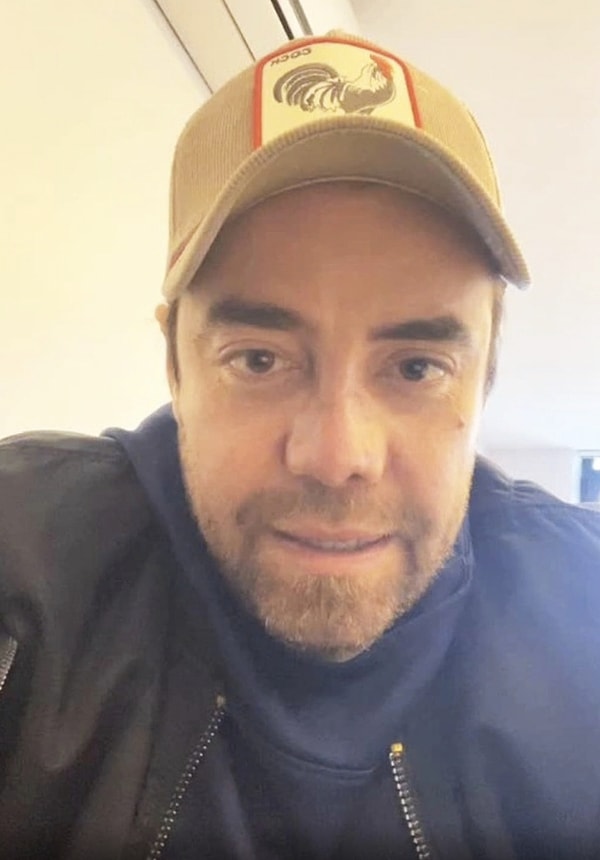 Burnundan Çektiğini Bir O Bir Allah Biliyor: Murat Dalkılıç'ın 11. Kez Bıçak Altına Yattığı Ortaya Çıktı! 5 burnundan cektigini bir o bir allah biliyor murat dalkilicin 11 kez bicak altina yattigi f1gNt5km