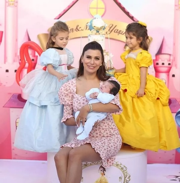 Çifte Mutluluk Yaşayarak İkiz Bebeklerini Kucaklarına Aldıklarına Şaşıracağınız 21 Ünlü İsim! 19 cifte mutluluk yasayarak ikiz bebeklerini kucaklarina aldiklarina sasiracaginiz 21 unlu isim 18 FuzSbh42