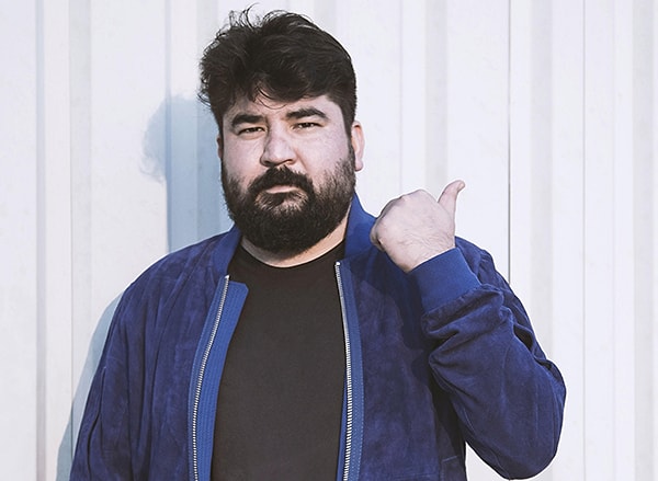 Cinsellik İçeren Şarkısıyla Linçlenen Turabi'ye Eypio'dan Olay "Şahin K." Benzetmesi! 1 cinsellik iceren sarkisiyla linclenen turabiye eypiodan olay sahin k benzetmesi 0 INAq8Bzc