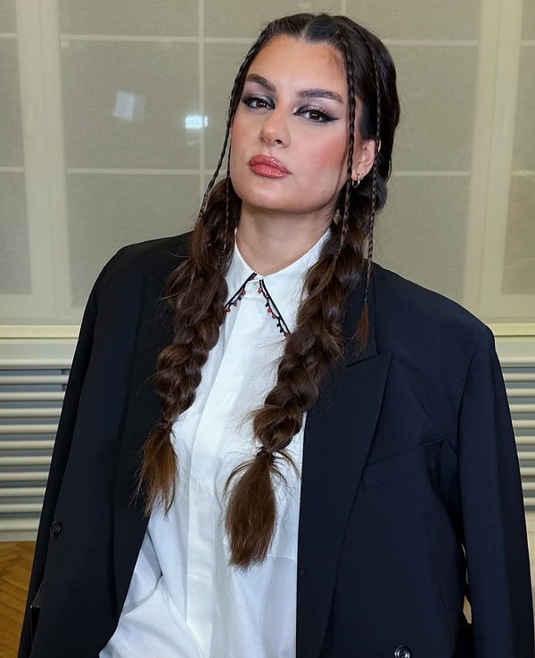 Dava Açmak İçin Hazırlanıyor: Atiye ve Lady Gaga Arasında 'Abrakadabra' Krizi Çıktı! 6 dava acmak icin hazirlaniyor atiye ve lady gaga arasinda abrakadabra krizi cikti 5 plBpPmgW