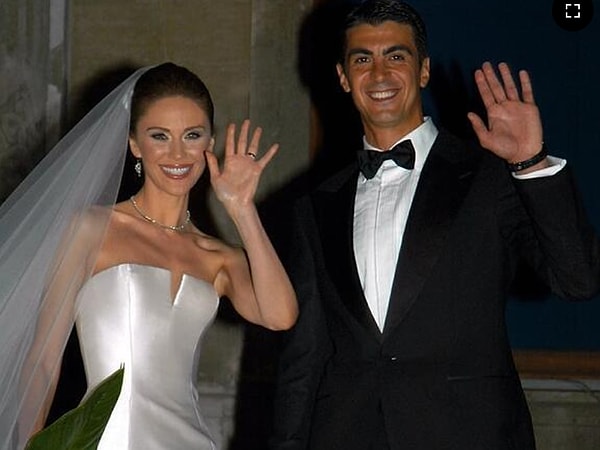 Demet Şener, Eski Eşi İbrahim Kutluay'ın Karlı Havada Denize Girdiği Anları Şov Olarak Nitelendirdi! 2 demet sener eski esi ibrahim kutluayin karli havada denize girdigi anlari sov olarak nitelendirdi 7JY1VjYR