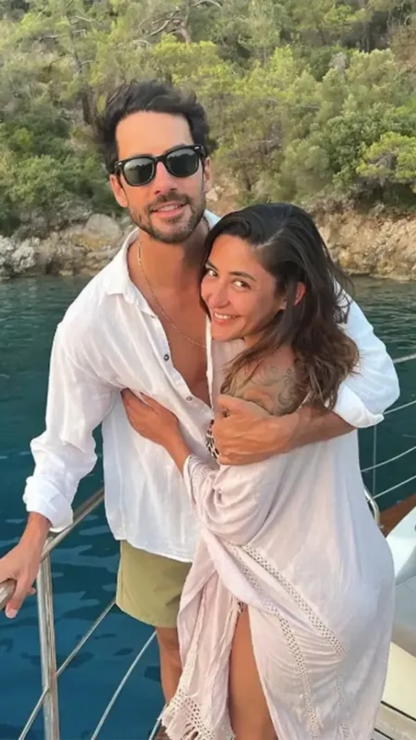 esi serkan sagdic ile olan fotograflarini silen melek mossodan ayrilik iddialari hakkinda bomba itiraf wfqBn23I