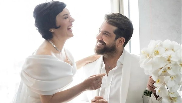 Ezgi Mola'dan Enis Arıkan ile Dostluklarının Çıtırdamaya Başladığı Yönündeki İddialara Yanıt Geldi 4 ezgi moladan enis arikan ile dostluklarinin citirdamaya basladigi yonundeki iddialara yanit geldi 3