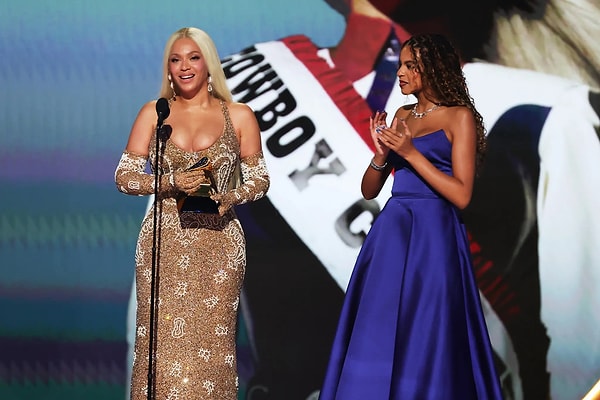 Grammy Rekortmeni Şarkıcı Beyoncé, Pazartesi Günleri Asla Yemediği Şeyi Açıkladı 2 grammy rekortmeni sarkici beyonc pazartesi gunleri asla yemedigi seyi acikladi 1 DBQhy6QY