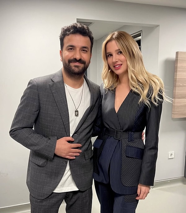 Hasan Can Kaya, Pınar Sabancı'yla Kendisine Yapılan Photoshop'un Ardından X Hesabından Uyarıda Bulundu 1 hasan can kaya pinar sabanciyla kendisine yapilan photoshopun ardindan x hesabindan uyarida bulundu 0