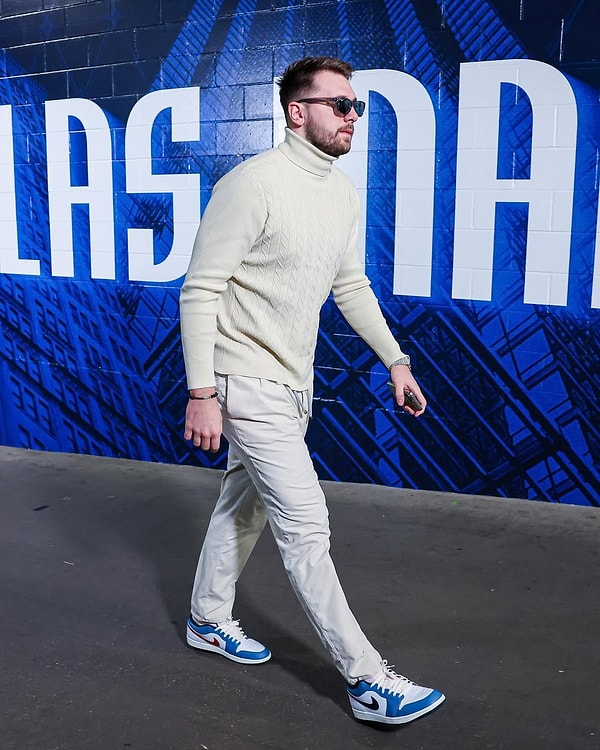 Kim Kardashian Lakers'ın Yeni Yıldızı Luka Doncic'i Gözüne Kestirdi 5 kim kardashian lakersin yeni yildizi luka doncici gozune kestirdi 4 ZSR97vJs