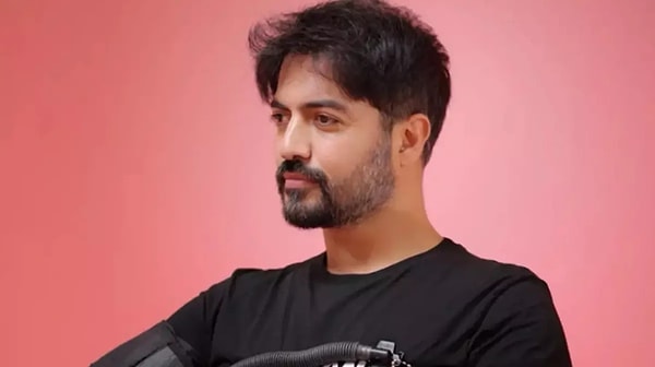 Kız Arkadaşıyla Video Çeken Yusuf Güney'in "Sevdiceğim" Paylaşımına Goygoycular Sessiz Kalmadı 2 kiz arkadasiyla video ceken yusuf guneyin sevdicegim paylasimina goygoycular sessiz kalmadi 1 9pWtnKis