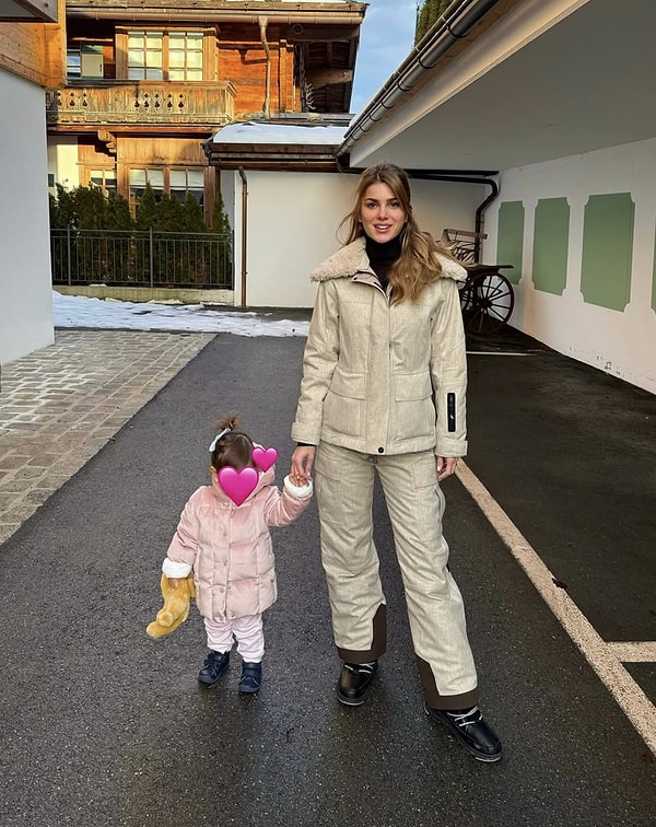 Kızı Alara'yla Kayak Keyfinden Paylaşım Yapan Nazlı Sabancı Takipçilerini Kızdırdı! 6 kizi alarayla kayak keyfinden paylasim yapan nazli sabanci takipcilerini kizdirdi 5 TvhSap7U