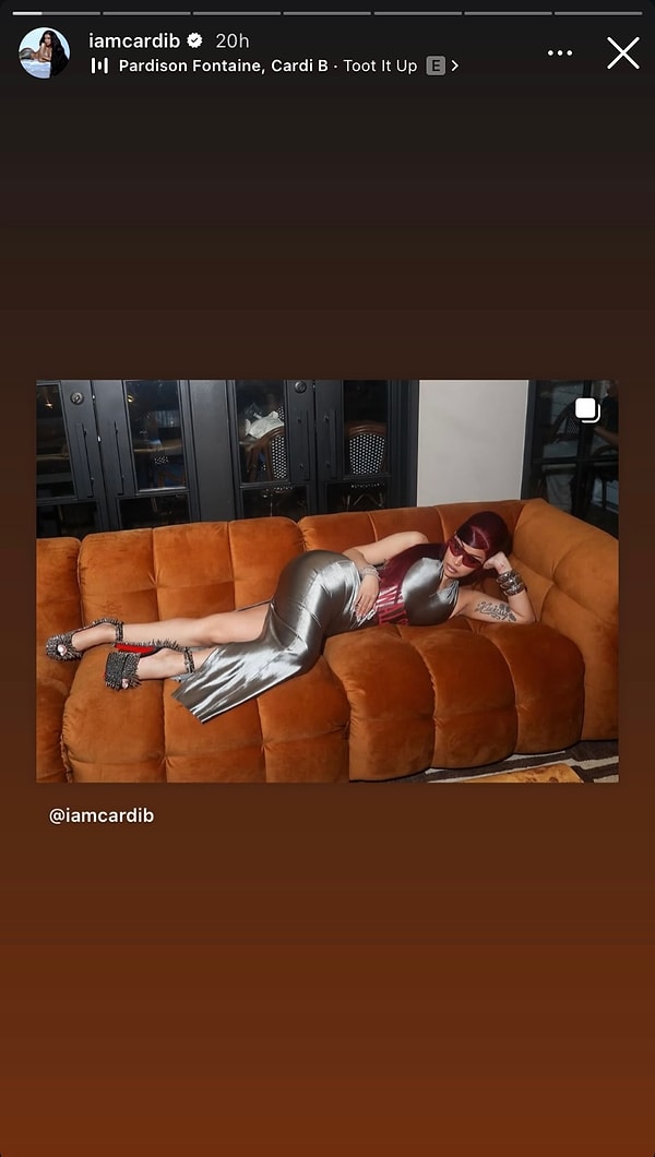 Koltuğa Uzanan Cardi B'den Emma Roberts'ın Doğum Gününe 11 Şubat'ta Yabancı Ünlülerin Instagram Paylaşımları 1 koltuga uzanan cardi bden emma robertsin dogum gunune 11 subatta yabanci unlulerin instagram paylasimlari AwHfs3j6