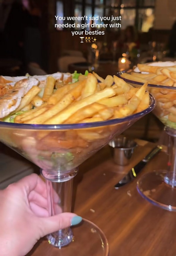Lüks ve Pahalı Restoranların Masaya Geldiğinde Hayatı Sorgulatacak Göz Kanatan Sunumları 13 luks ve pahali restoranlarin masaya geldiginde hayati sorgulatacak goz kanatan sunumlari 12 mHVZuFYm