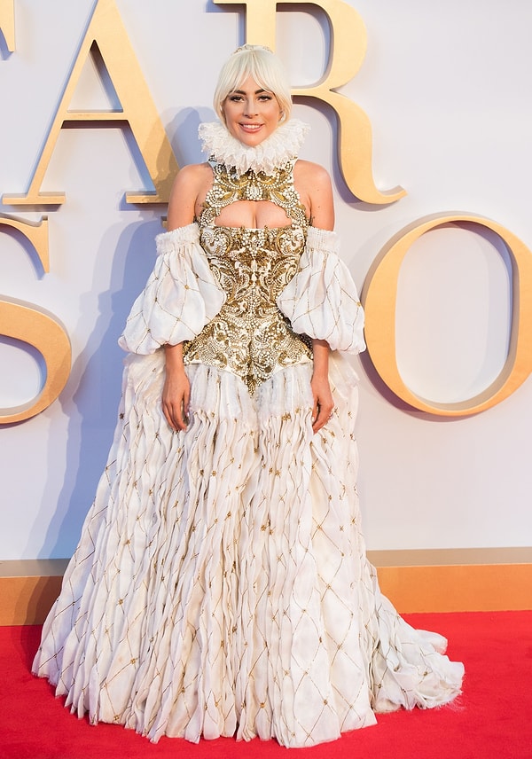 Müzik Listelerini Altüst Eden Pop Şeytanı Lady Gaga'nın Giydiği En İkonik Kıyafetleri Hatırlayalım! 20 muzik listelerini altust eden pop seytani lady gaganin giydigi en ikonik kiyafetleri hatirlayalim 19 utGWIJG9