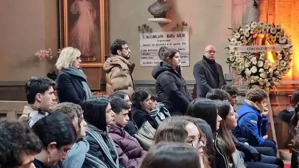 Oğlu 14 Yaşında Öldürülmüştü: Acılı Anne Yasemin Minguzzi’den Yürek Burkan Paylaşım! 3 oglu 14 yasinda oldurulmustu acili anne yasemin minguzziden yurek burkan paylasim 2 PhhIc3UT