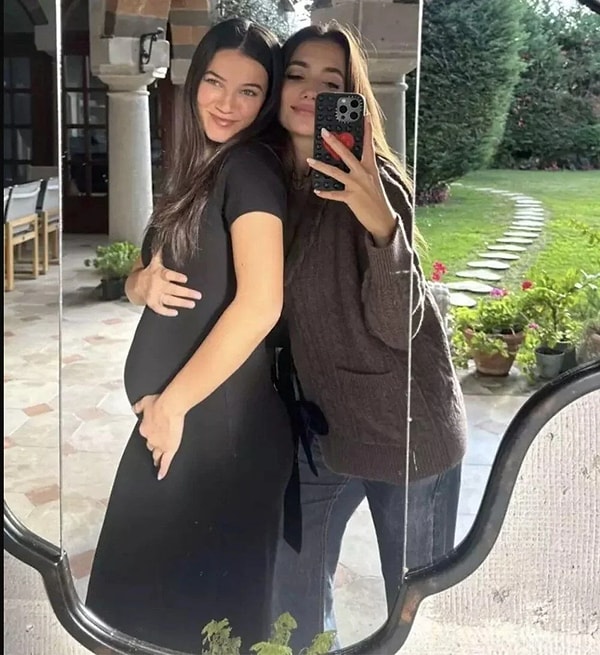 Oğlunu Kucağına Almak İçin Gün Sayarken Eski Albümlere Dalan Pınar Deniz'in Bebekliğini Görmeniz Lazım! 4 oglunu kucagina almak icin gun sayarken eski albumlere dalan pinar denizin bebekligini gormeniz lazim dF4CfrcH