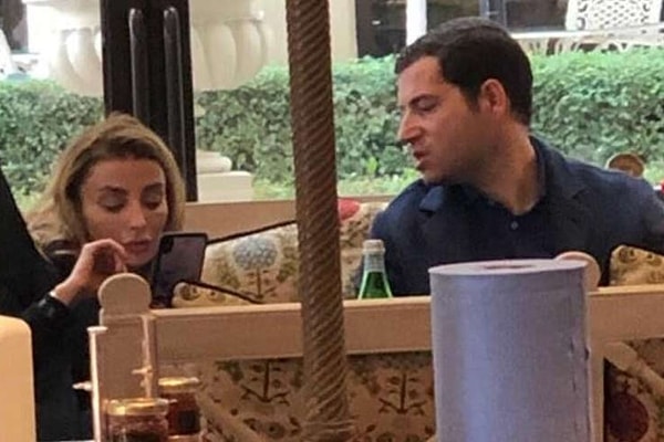Parmağında Tektaş Görmüştük: 6 Yıldır Faruk Çolakoğlu ile Aşk Yaşayan Özge Ulusoy'dan Sürpriz "Evlilik" Yanıtı 5 parmaginda tektas gormustuk 6 yildir faruk colakoglu ile ask yasayan ozge ulusoydan surpriz evlilik un3dAVqy