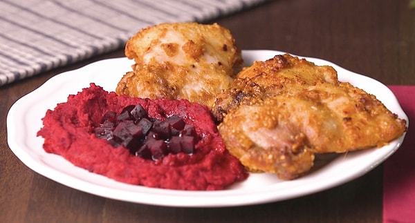 Philips Çift Hazneli Airfryer'da Bol Baharat Soslu Tavuk ve Köz Pancarlı Humus Nasıl Yapılır? 1 philips cift hazneli airfryerda bol baharat soslu tavuk ve koz pancarli humus nasil yapilir tNkqsKTW