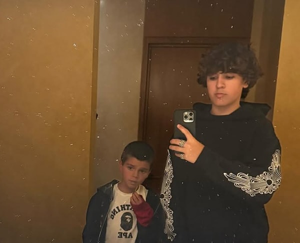 Sürpriz Bebek: Kourtney Kardashian'ın 15 Yaşındaki Oğlu Mason'un Piper İsimli Bir Kızı Olduğu Ortaya Çıktı! 11 surpriz bebek kourtney kardashianin 15 yasindaki oglu masonun piper isimli bir kizi oldugu ortaya