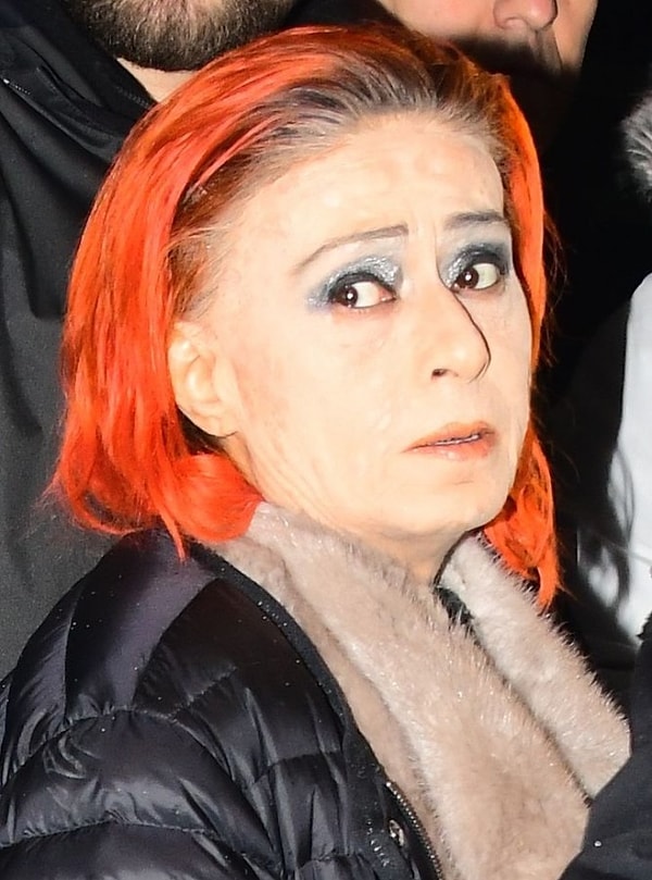 Tanyeli İçin Düzenlenen ve Ünlülerin Akın Ettiği Gecede Oğulları Taylan ve Teoman Duygusal Anlar Yaşadı! 9 tanyeli icin duzenlenen ve unlulerin akin ettigi gecede ogullari taylan ve teoman duygusal anlar kg5XWSGS