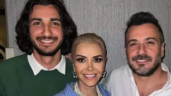 Tanyeli İçin Düzenlenen ve Ünlülerin Akın Ettiği Gecede Oğulları Taylan ve Teoman Duygusal Anlar Yaşadı! 4 tanyeli icin duzenlenen ve unlulerin akin ettigi gecede ogullari taylan ve teoman duygusal anlar wzvlVaOC