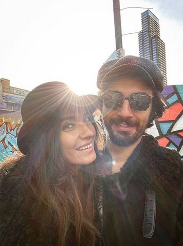 Tuba Büyüküstün, Onur Saylak ve Umut Evirgen: Magazin Tarihine Geçen Aşk Üçgeni! 15 tuba buyukustun onur saylak ve umut evirgen magazin tarihine gecen ask ucgeni 14 FtKIsqEK