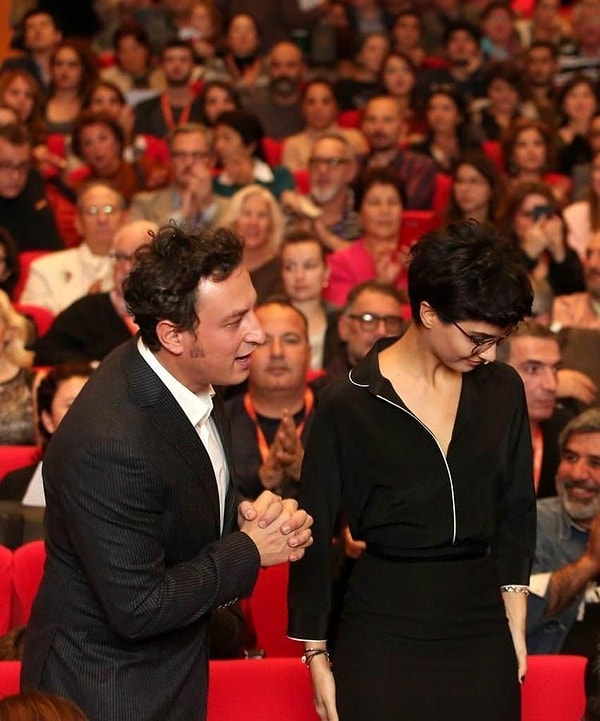 Tuba Büyüküstün, Onur Saylak ve Umut Evirgen: Magazin Tarihine Geçen Aşk Üçgeni! 9 tuba buyukustun onur saylak ve umut evirgen magazin tarihine gecen ask ucgeni 8