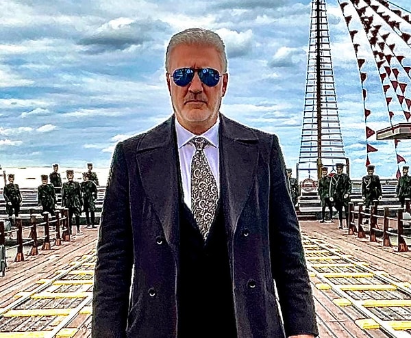 Yaşanan Gerginlik Gündem Olmuştu: Tamer Karadağlı Nihal Yalçın'ın Arkasından Yaptığı Mimikler Hakkında Konuştu 3 yasanan gerginlik gundem olmustu tamer karadagli nihal yalcinin arkasindan yaptigi mimikler hakkinda konustu 2 DV1752c7