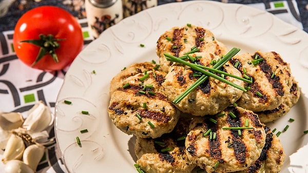 Airfryer ile Dakikalar İçinde Hazır! Ramazan’da Mutlaka Denemeniz Gereken 12 Sağlıklı Tarif 1 airfryer ile dakikalar icinde hazir ramazanda mutlaka denemeniz gereken 12 saglikli tarif 0 wIC6z1bQ
