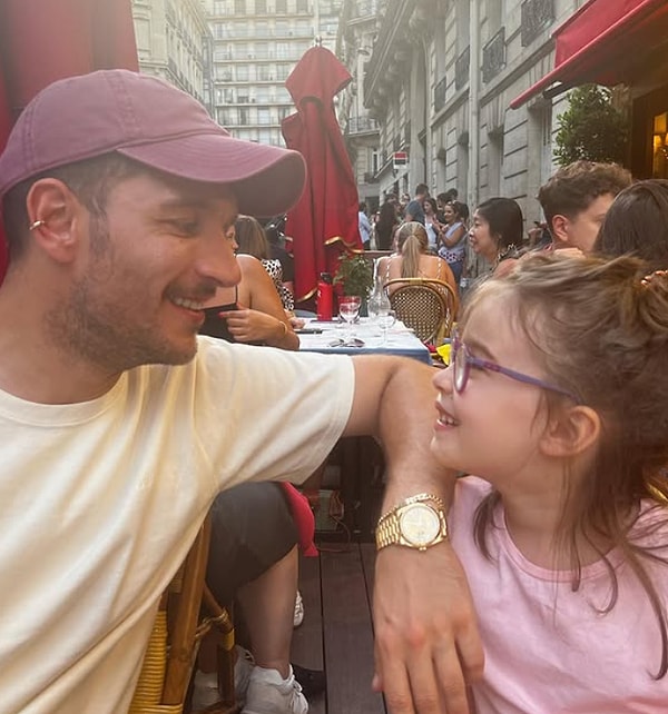 Barışma Umutları Yeşerdi: Uraz Kaygılaroğlu ve Eski Eşi Melis İşiten Sosyal Medya Üzerinden Tatlı Tatlı Atıştı 4 barisma umutlari yeserdi uraz kaygilaroglu ve eski esi melis isiten sosyal medya uzerinden tatli 8tbs6ags