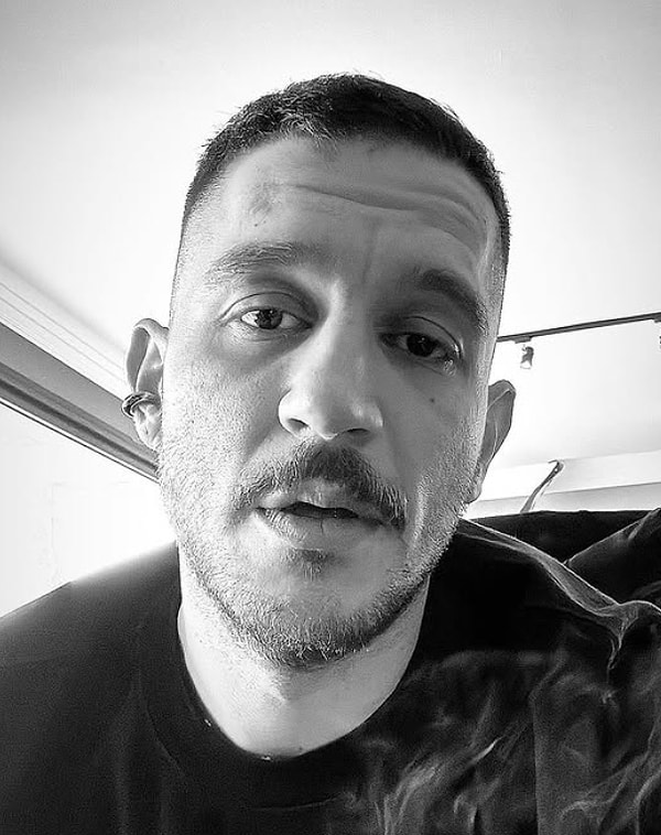 Barışma Umutları Yeşerdi: Uraz Kaygılaroğlu ve Eski Eşi Melis İşiten Sosyal Medya Üzerinden Tatlı Tatlı Atıştı 2 barisma umutlari yeserdi uraz kaygilaroglu ve eski esi melis isiten sosyal medya uzerinden tatli kXV6cwNl