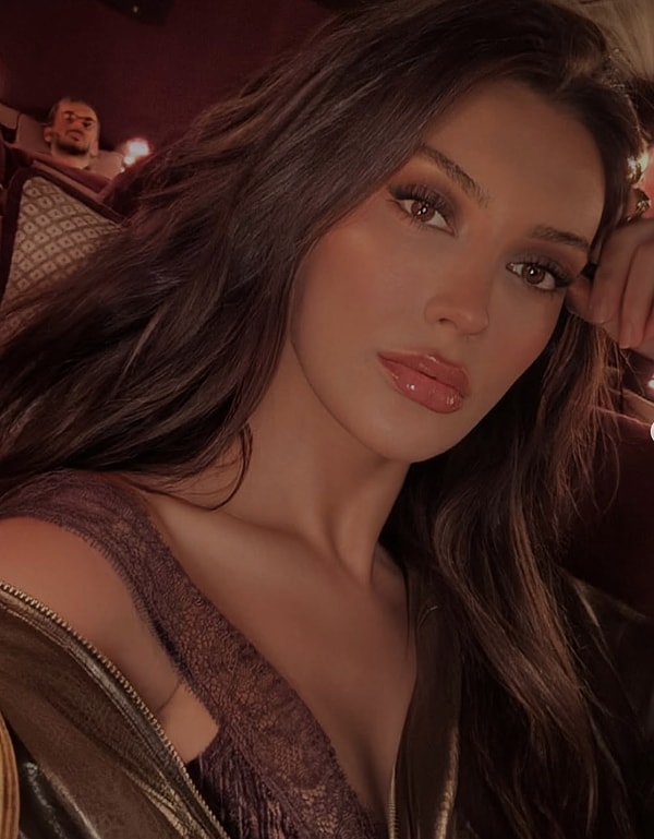Bu Aşk da mı Yalan? Kubilay Aka'dan Sonra Can Yaman'la Anılan Gözde Gürkan Hakkında Bomba İddia 8 bu ask da mi yalan kubilay akadan sonra can yamanla anilan gozde gurkan hakkinda