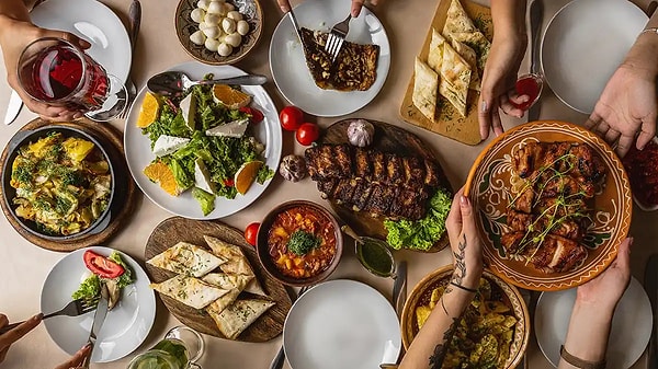 Bu Yıl İftara Gitmek İçin Küçük Bir Servet Gerekebilir! İşte 2025 İftar Menüsü Fiyatları 5 bu yil iftara gitmek icin kucuk bir servet gerekebilir iste 2025 iftar menusu fiyatlari