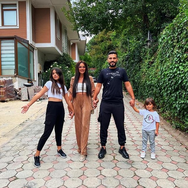 Dilan Polat’ın Instagram Hesabına Ulaşılamıyor: Kapattı mı, Kapatıldı mı? 2 dilan polatin instagram hesabina ulasilamiyor kapatti mi kapatildi mi 1 IAWPpaIX