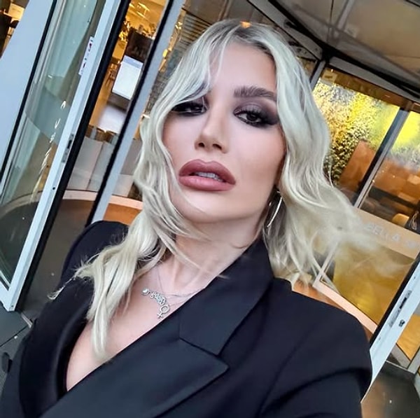 Gamer Sevgilinin Zorluklarını İliklerine Kadar Hisseden İrem Derici, Derdine Devayı Takipçilerinde Aradı! 1 gamer sevgilinin zorluklarini iliklerine kadar hisseden irem derici derdine devayi takipcilerinde aradi 0 pbq2Vqcn
