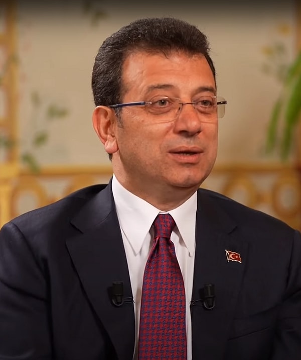 Gündeme İlişkin Yorumlarıyla Meşhur Aydilge, İmamoğlu Sürecindeki Sessizliğinin Sebebini Açıkladı 1 gundeme iliskin yorumlariyla meshur aydilge imamoglu surecindeki sessizliginin sebebini acikladi 0