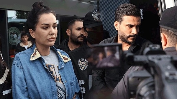 Haklarında Soruşturma Başlatılan Dilan ve Engin Polat Çifti Sabaha Karşı Gözaltına Alındı! 3 haklarinda sorusturma baslatilan dilan ve engin polat cifti sabaha karsi gozaltina alindi 2 tDX9dpIf